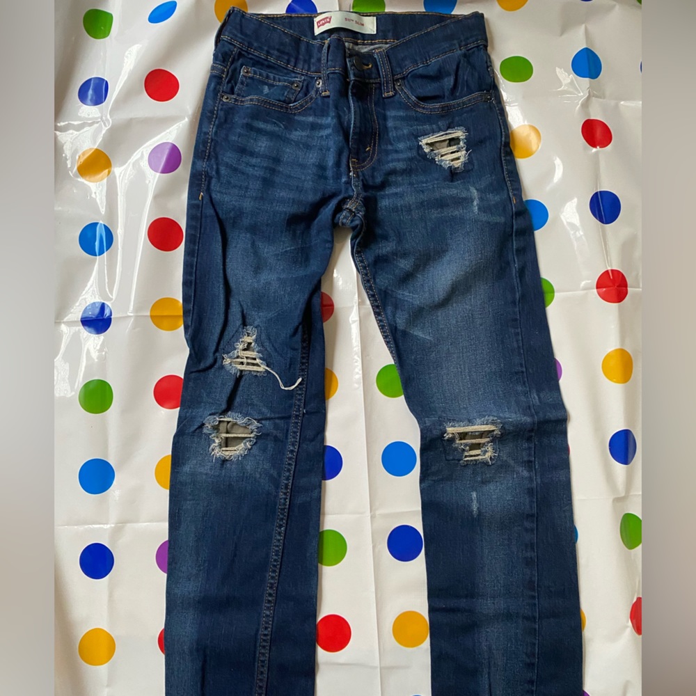 Boys size 12 REG Levi’s 511 cut 26x26